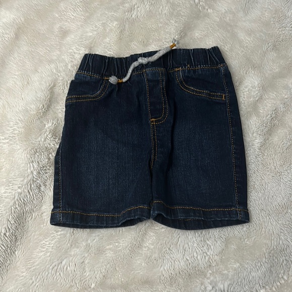 Shorts - Picture 1 of 1